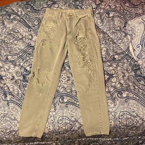 American eagle mom jeans